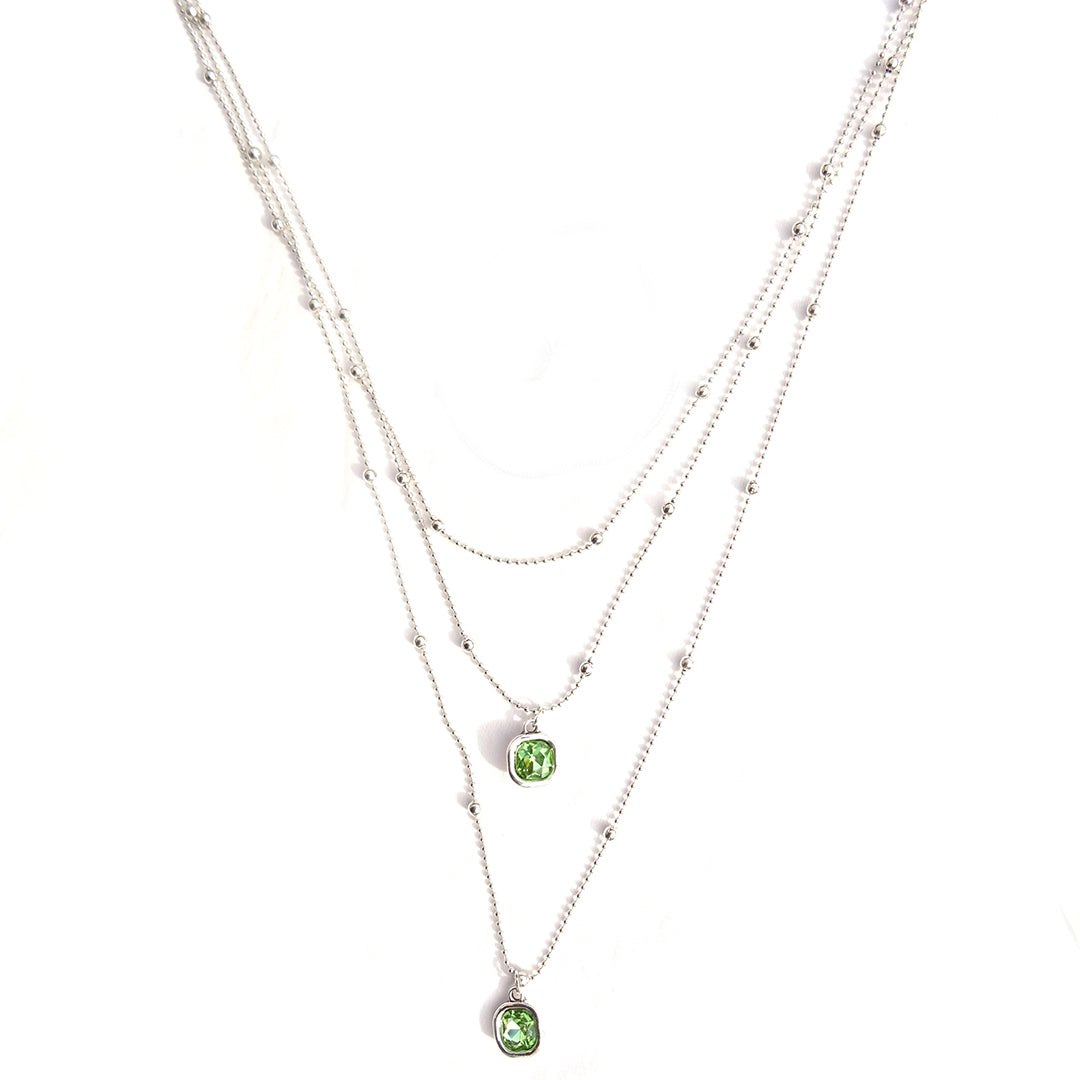 necklacase with green pendant